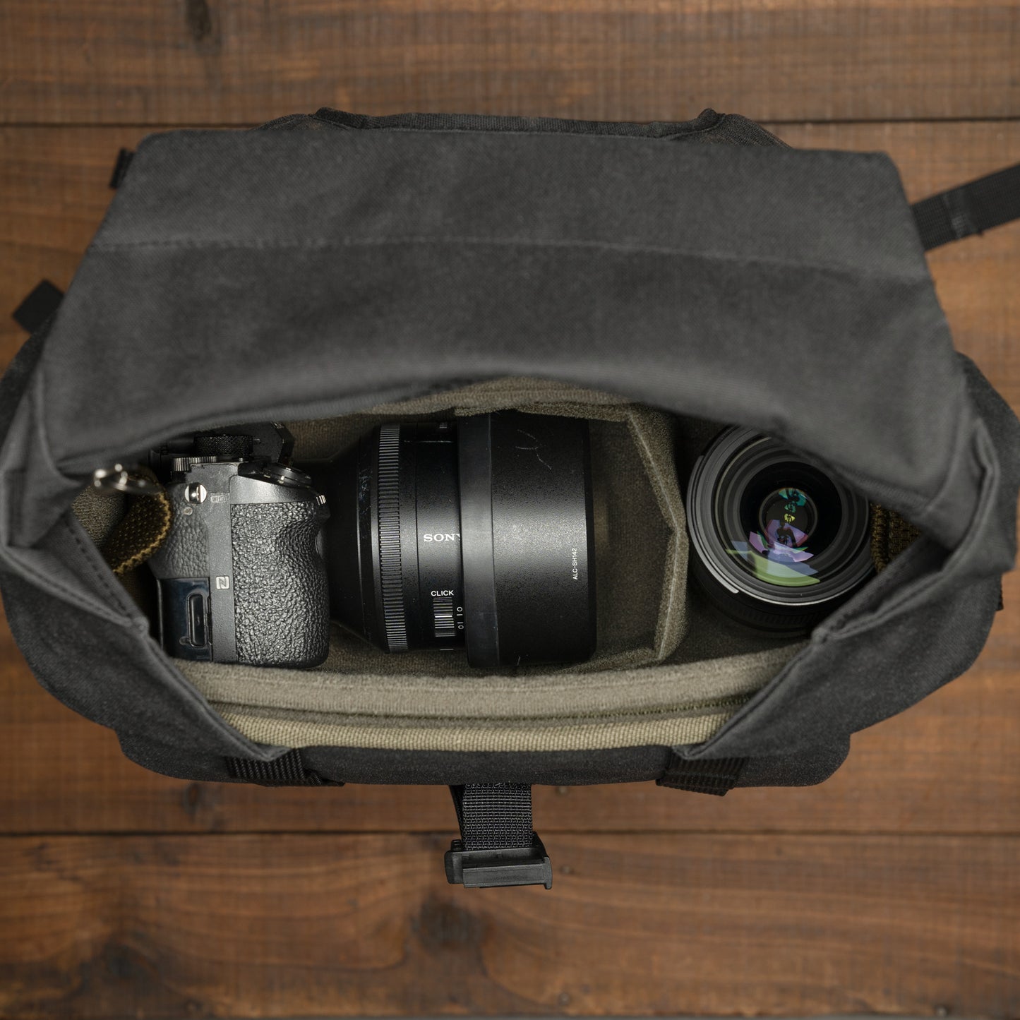 Wotancraft Travel Camera Backpack 18L Black