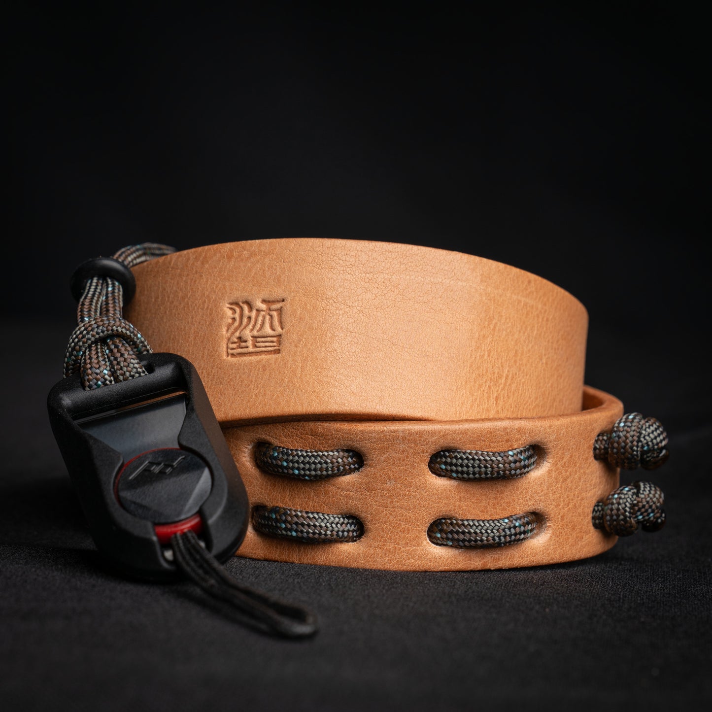 Wotancraft Parashooter Neck Strap 002 (Peak Design Anchor Link)