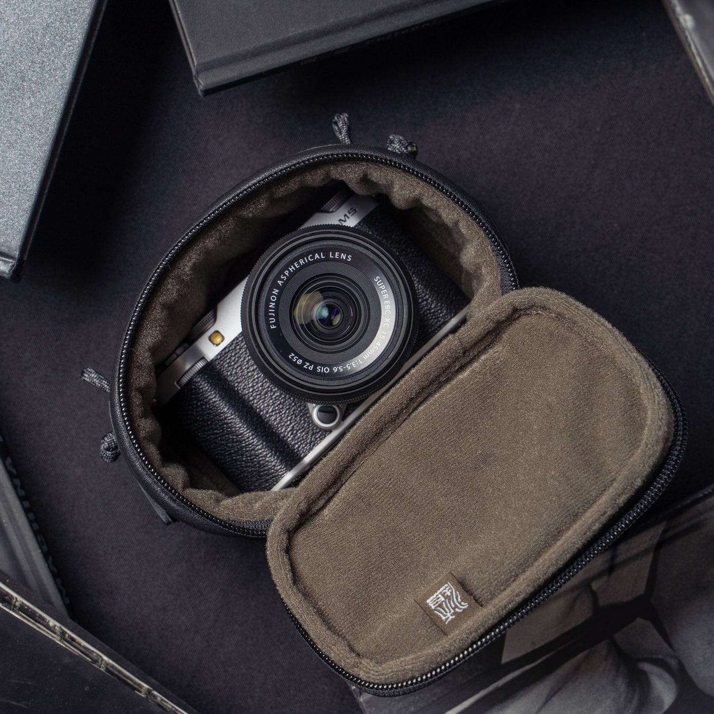 Wotancraft Full Leather Portable Camera Pouch ML Black